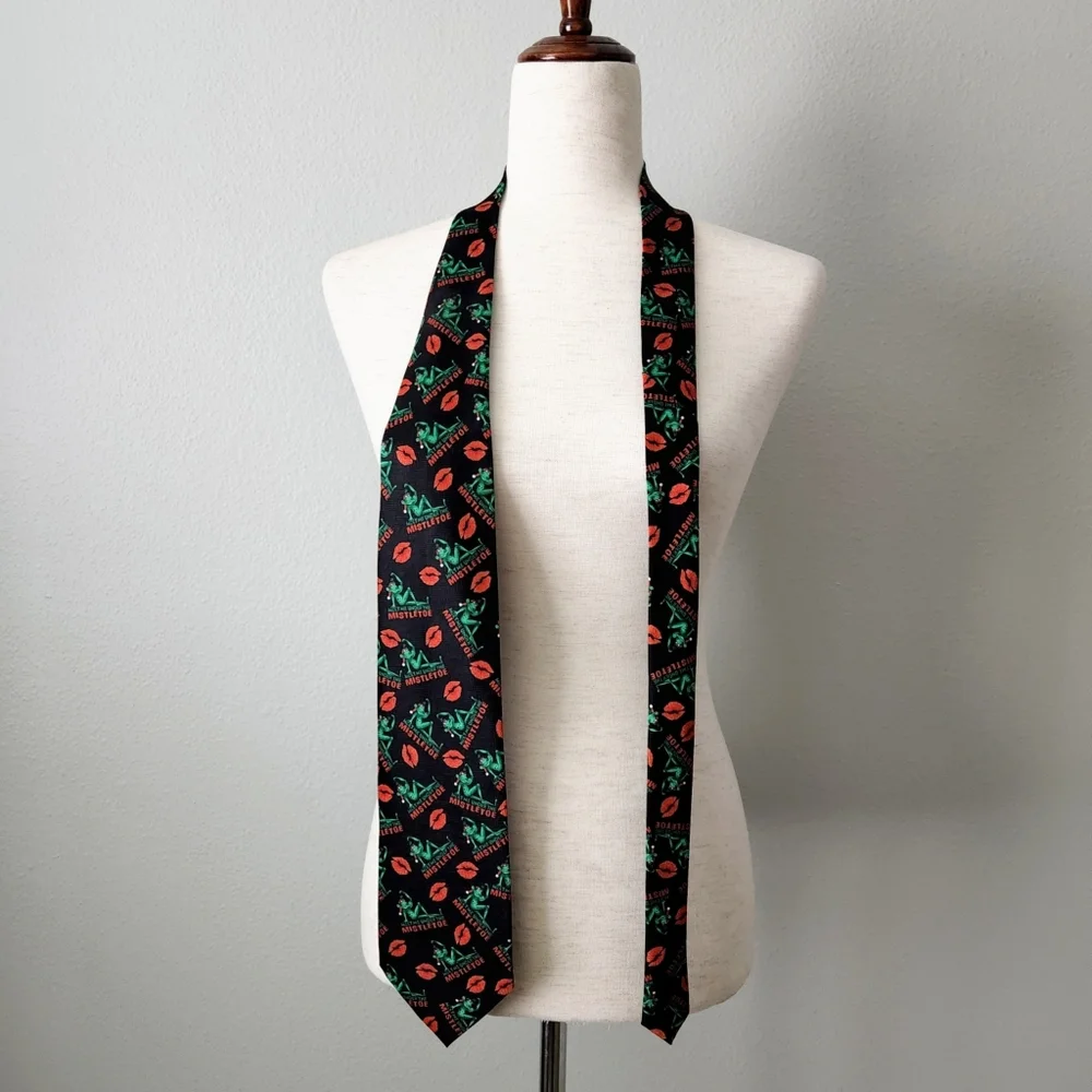 Christmas Holiday Tie With Frogs, Lips, And Mistletoe, Black, Red, & Green